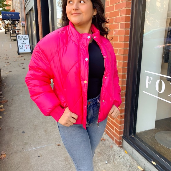 Fuchsia PufferCoat - Picture 1 of 5